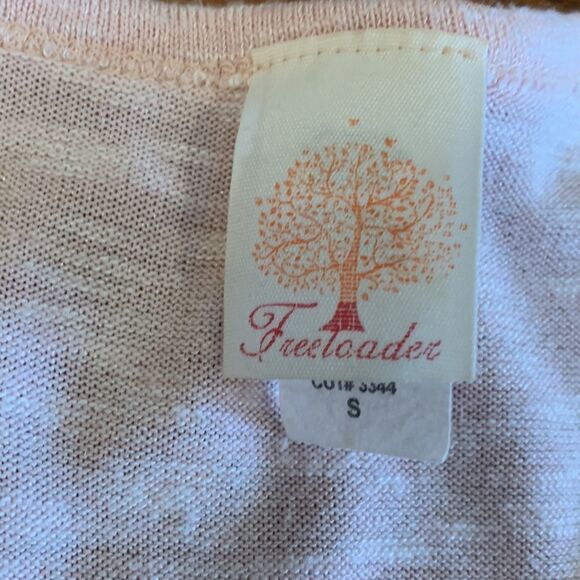 Freeloader size small light pink long sleeve blouse with raw edge detail - Picture 5 of 7